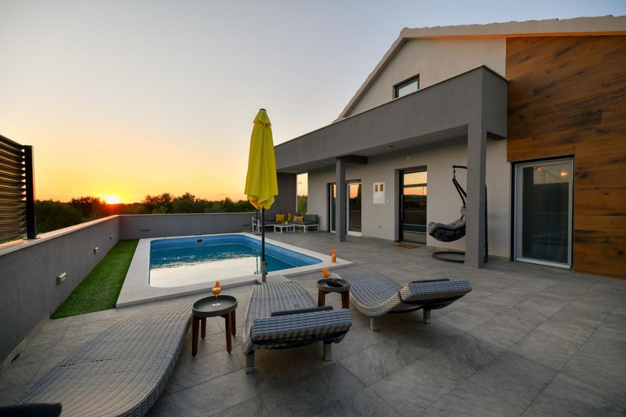 Luxurious Villa Natali Pridraga Exterior foto